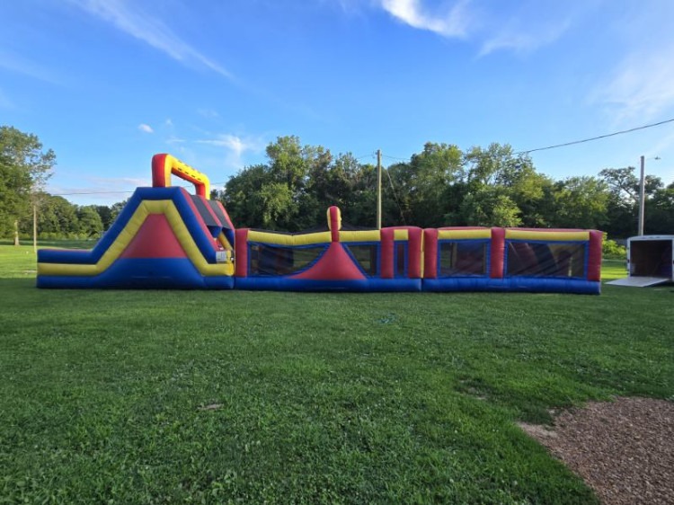 65’ obstacle course